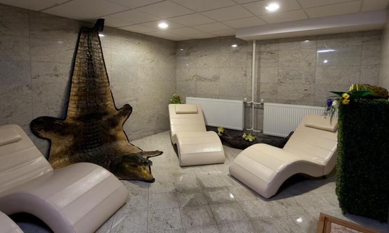 Hotel Relax Rajecke Teplice Luaran gambar